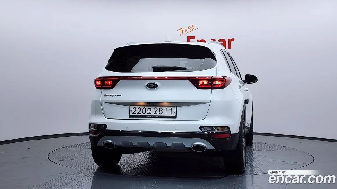 Kia Sportage 2021 из KR, фото 4