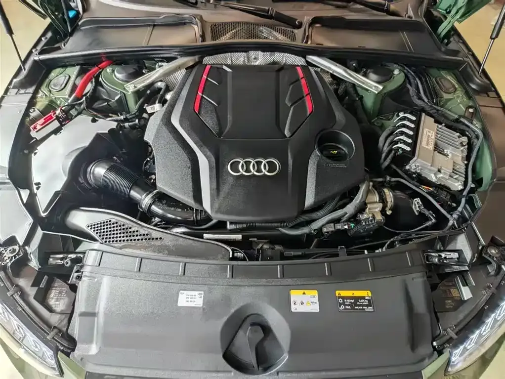 Audi S4 2024 из CN, фото 2