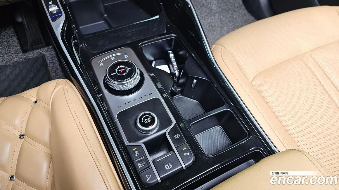 Kia Sorento — фото 9