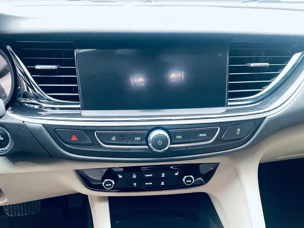 Buick Regal — фото 6