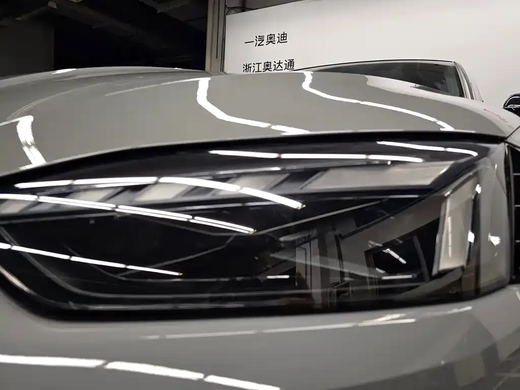 Audi RS 5 2024 из CN, фото 6