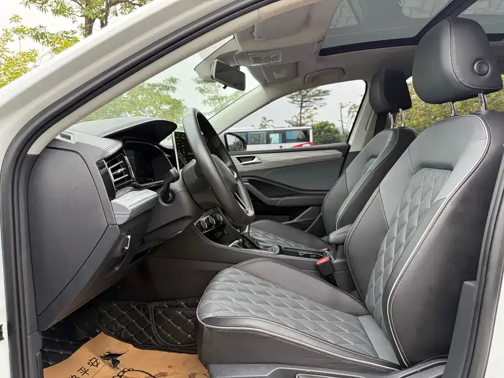 Volkswagen Sagitar 2023 из CN, фото 4