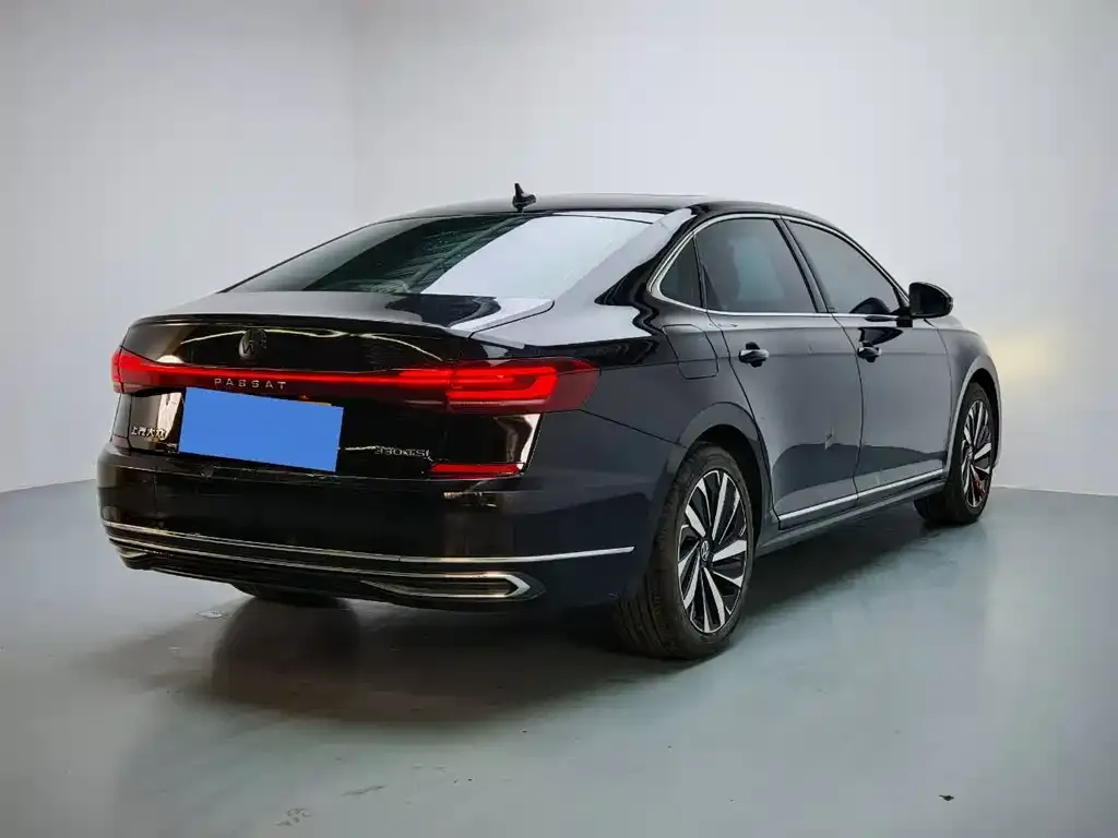 Volkswagen Passat 2021 из CN, фото 5