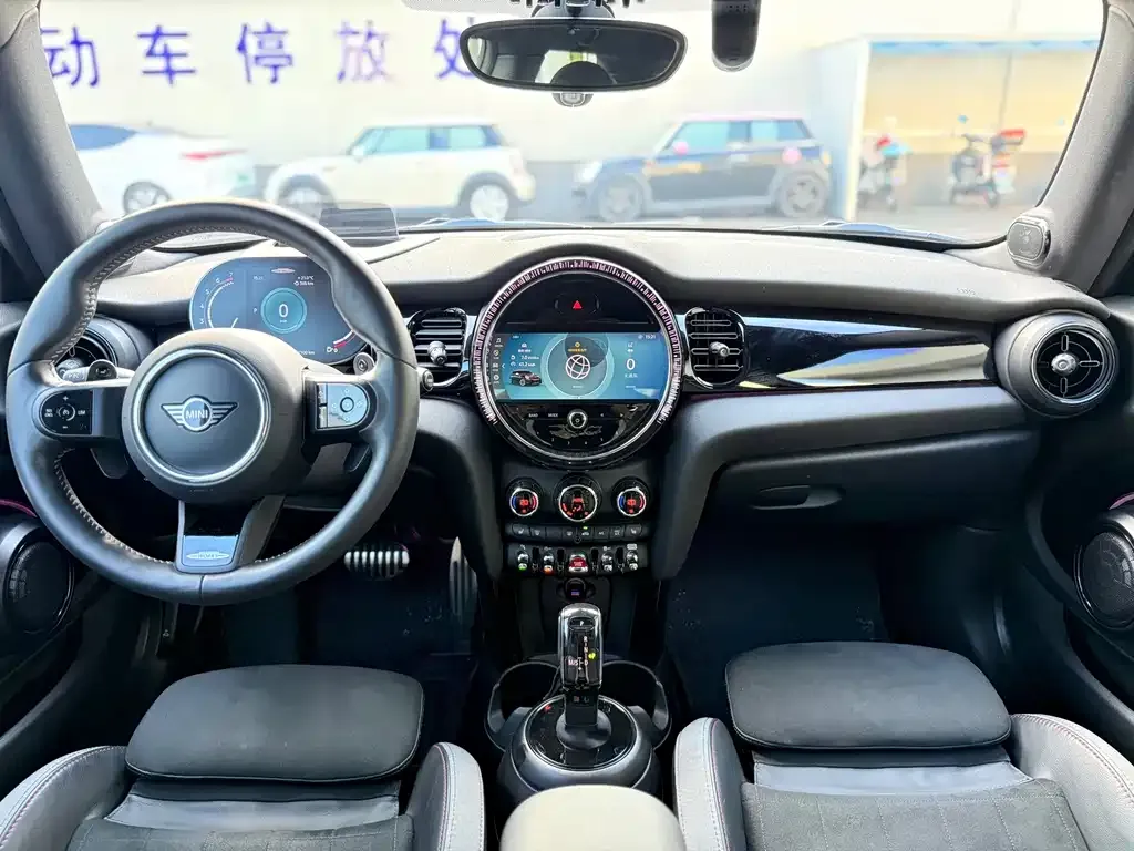 MINI JCW (John Cooper Works) 2022 из CN, фото 8