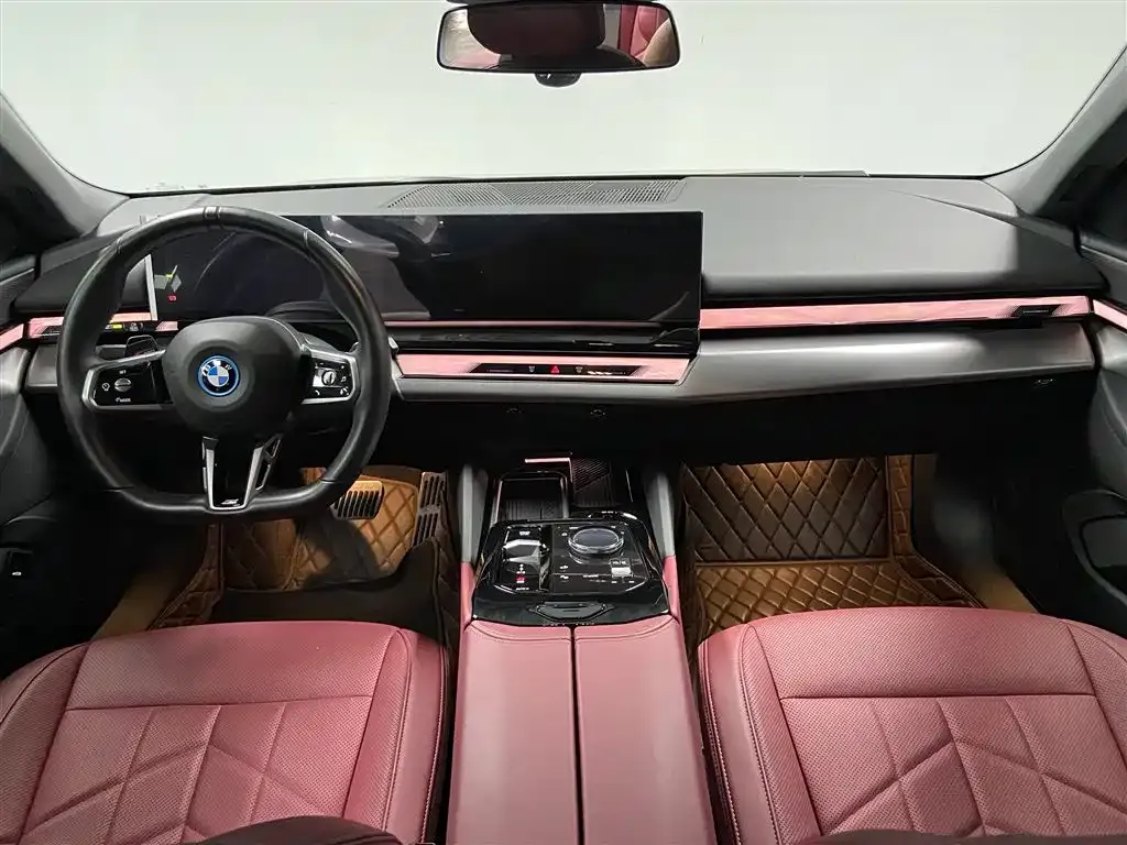 BMW i5 2024 из CN, фото 7