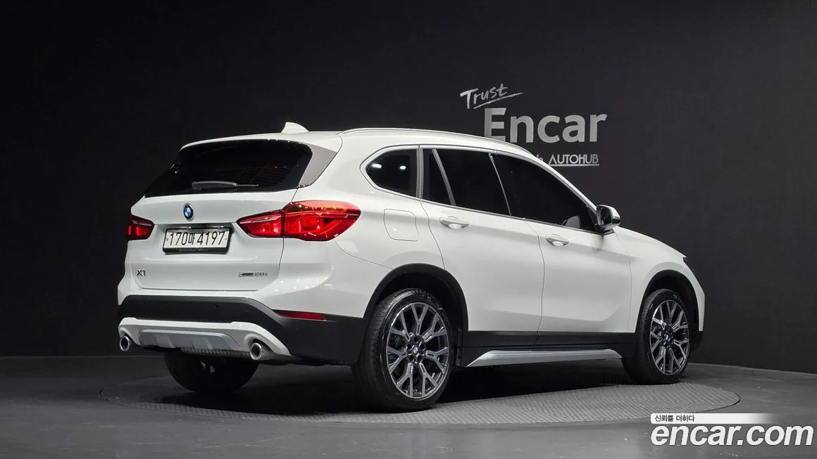 BMW X1 — фото 2
