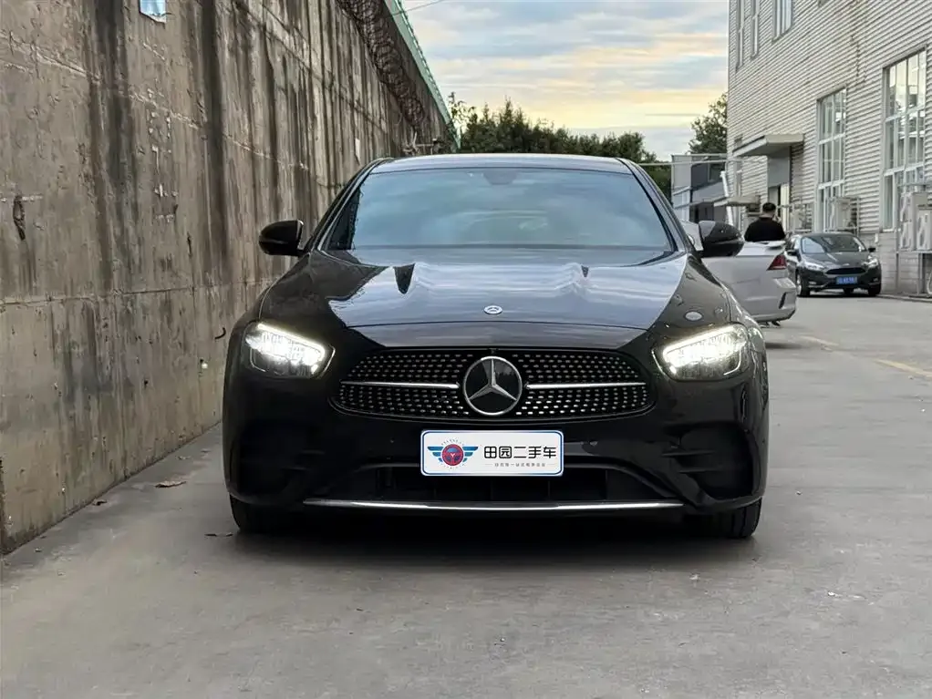Mercedes-Benz E-Class 2023 из CN, фото 2
