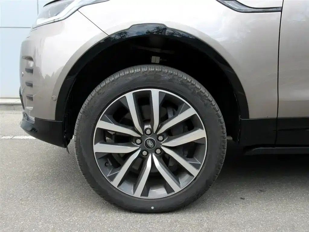 Land Rover Discovery 2024 из CN, фото 9