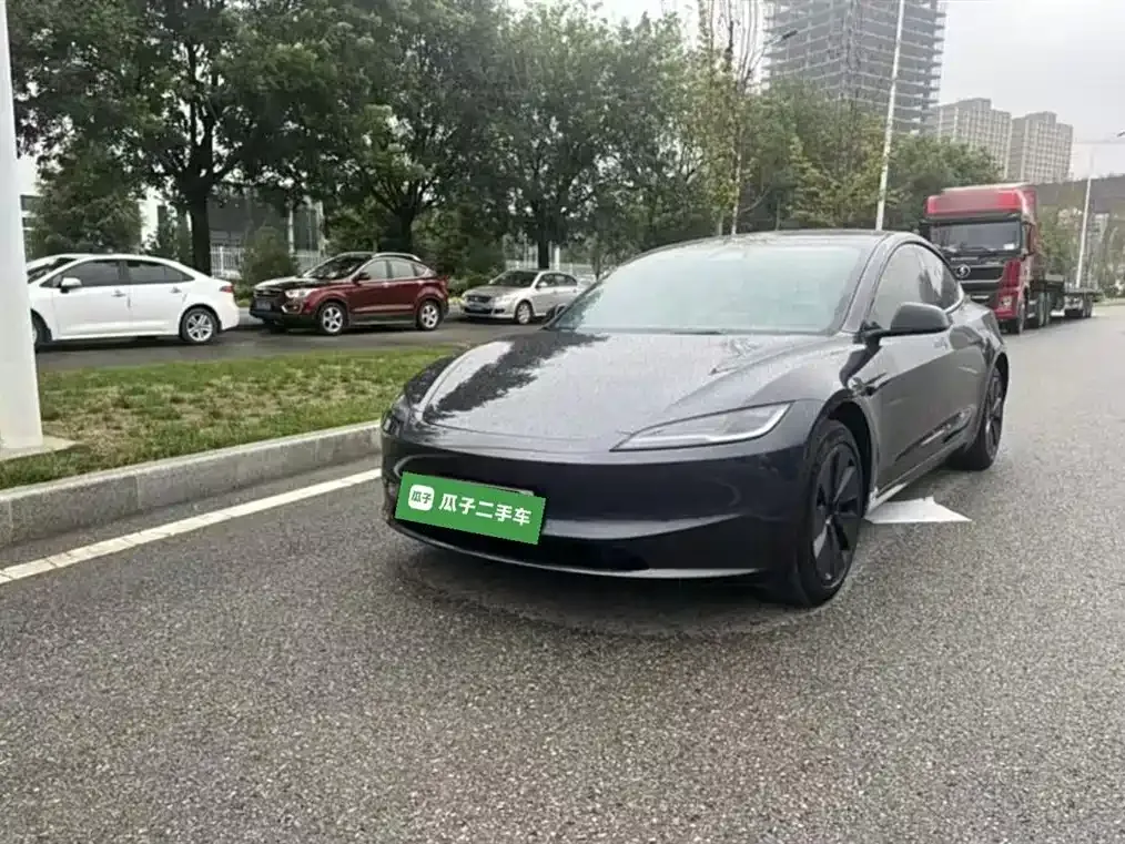 Tesla Model 3 2024 из CN, фото 2