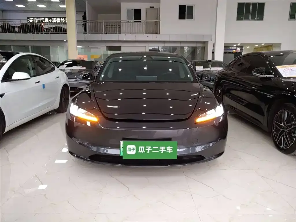 Tesla Model 3 2024 из CN, фото 3