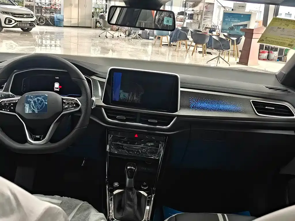 Volkswagen T-Roc 2025 из CN, фото 8