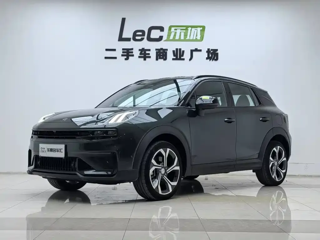 Lynk & Co 06 2022 из CN, фото 1