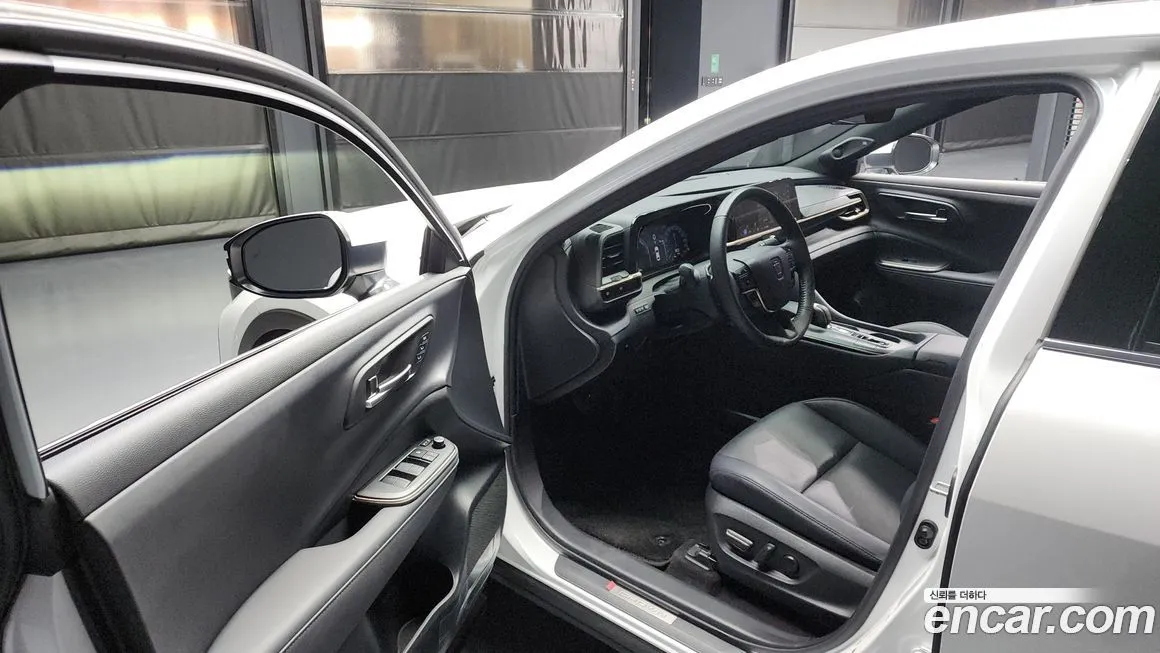Toyota Crown 2023 из KR, фото 10