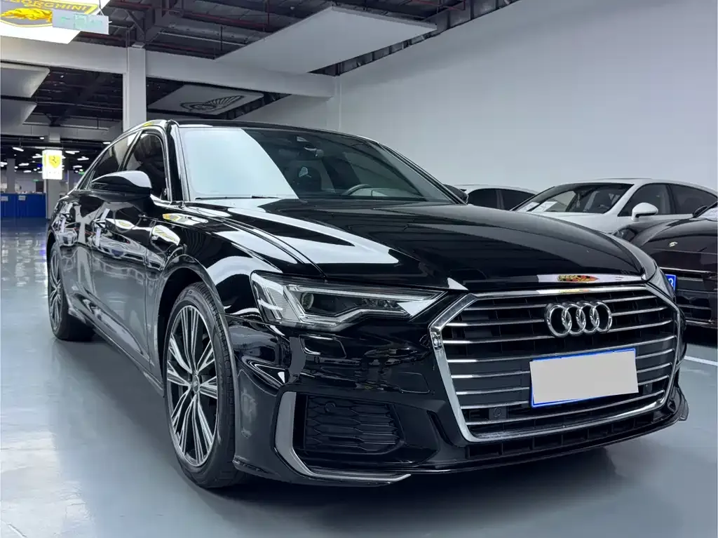 Audi A6L 2021 из CN, фото 3