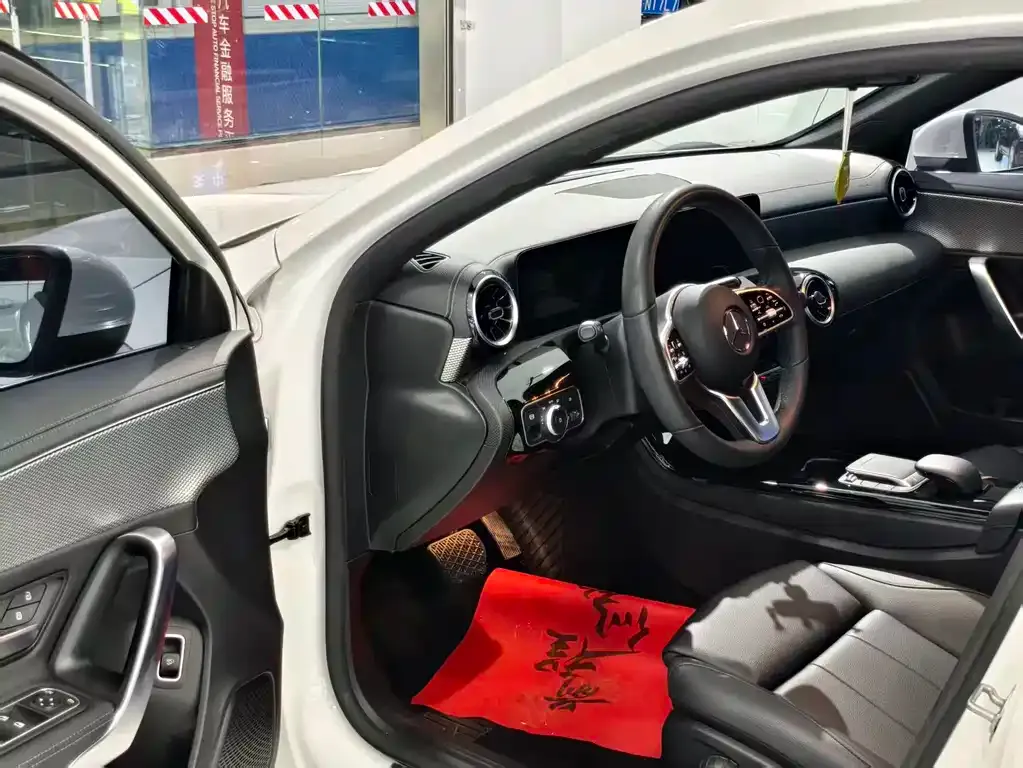 Mercedes-Benz A-Class 2021 из CN, фото 4