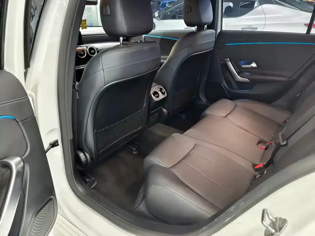 Mercedes-Benz A-Class 2021 из CN, фото 7