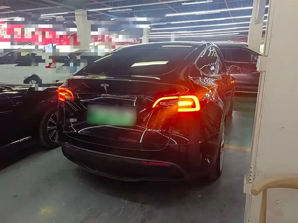 Tesla Model Y 2022 из CN, фото 7