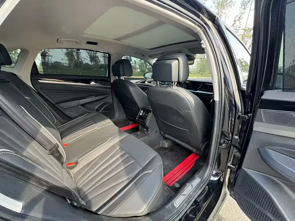 [object Object] Passat 2024 из CN, фото 7