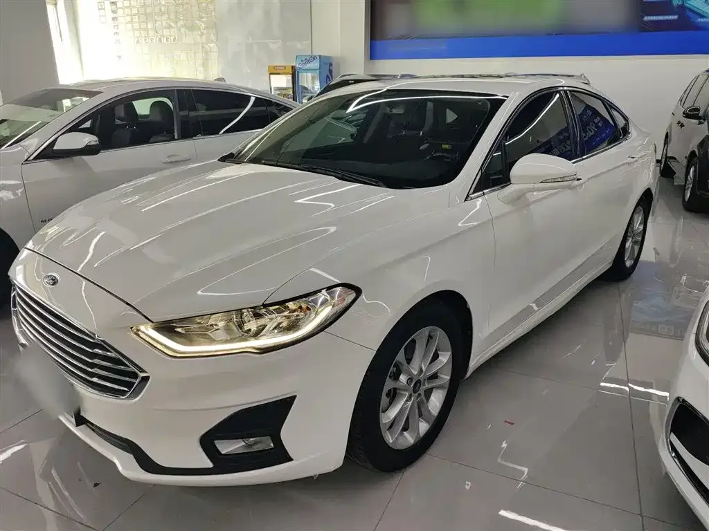 Ford Mondeo 2022 из CN, фото 2