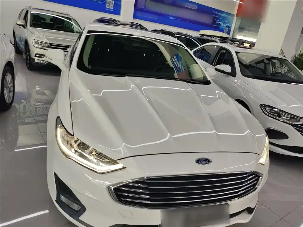 Ford Mondeo 2022 из CN, фото 3