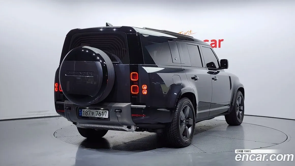 Land Rover Defender 2024 из KR, фото 2