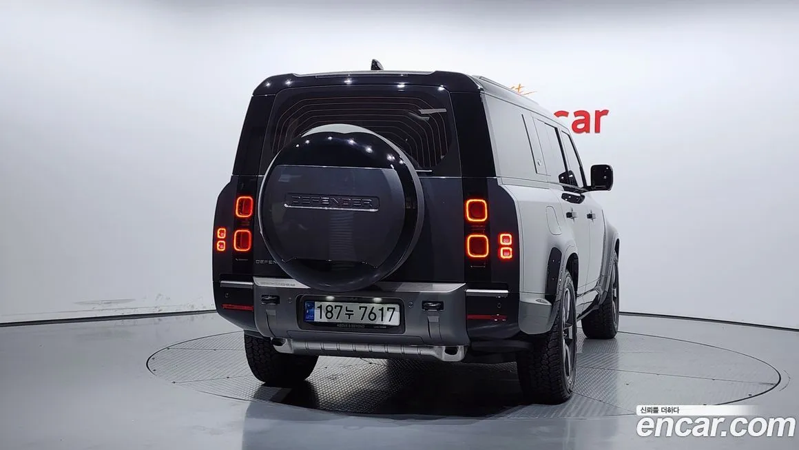 Land Rover Defender 2024 из KR, фото 4