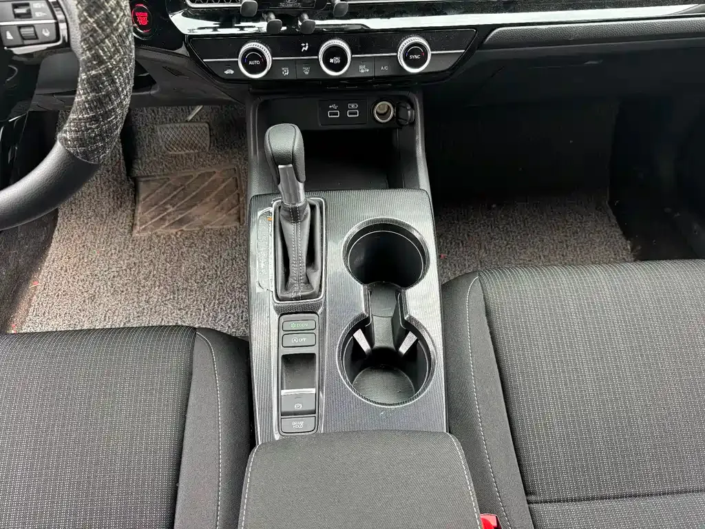 Honda Civic 2023 из CN, фото 10