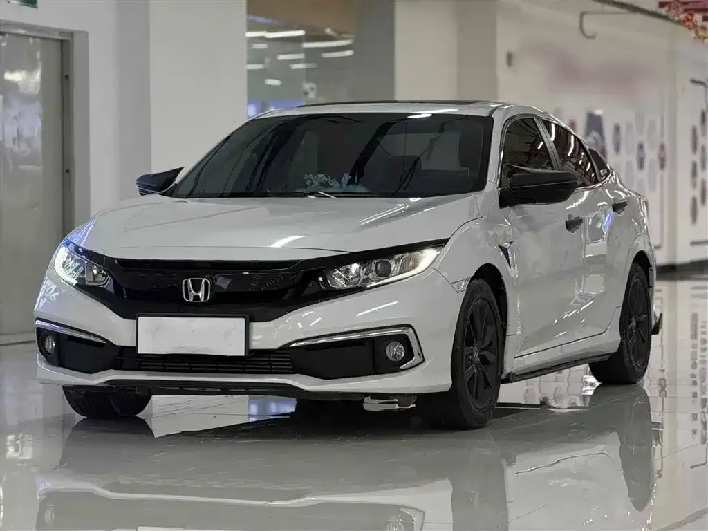 Honda Civic 2021 из CN, фото 2