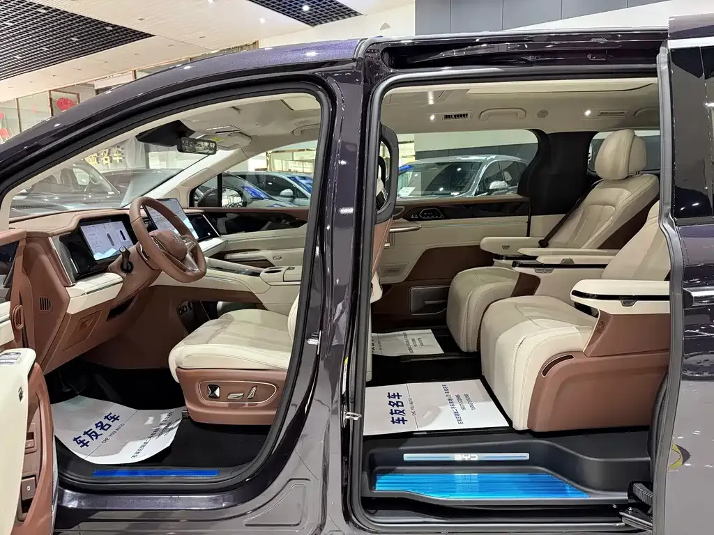 BYD Xia 2025 из CN, фото 10