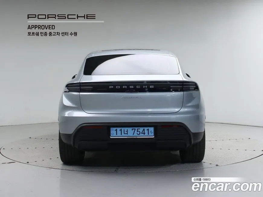 Porsche Macan — фото 4