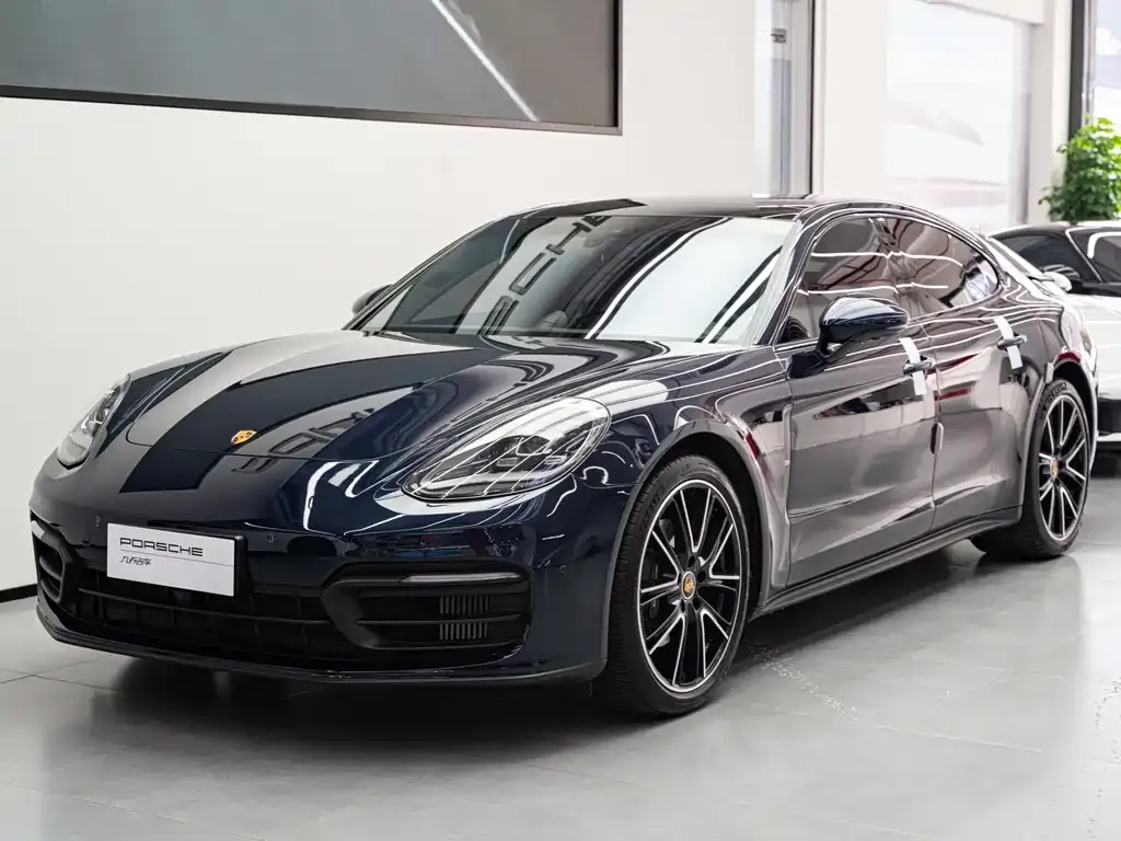 Porsche Panamera 2023 из CN, фото 1