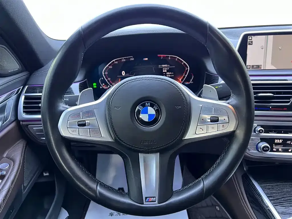 BMW 7 Series 2022 из CN, фото 9