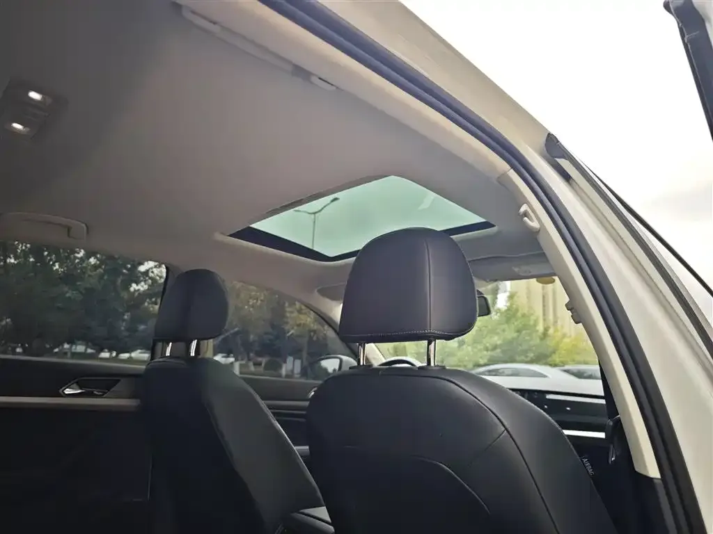 Volkswagen Lavida 2022 из CN, фото 7