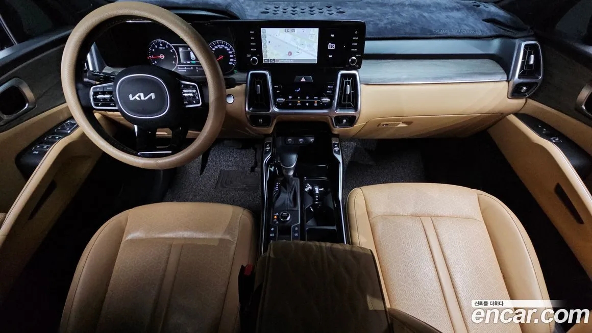 Kia Sorento — фото 7