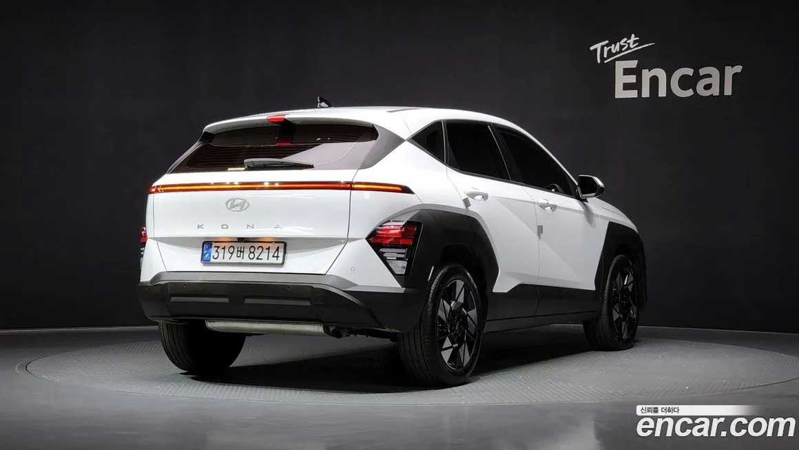 Hyundai Kona — фото 2
