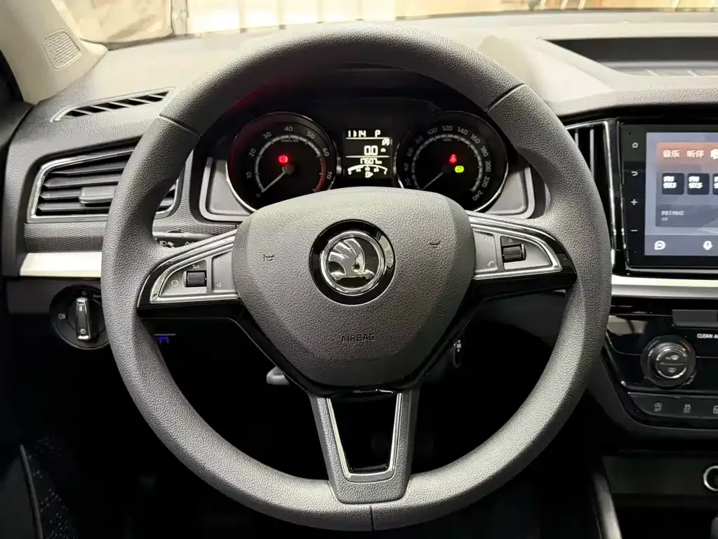 Skoda Kamiq 2023 из CN, фото 10