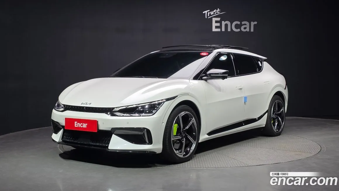 Kia EV6 2023 из KR, фото 1