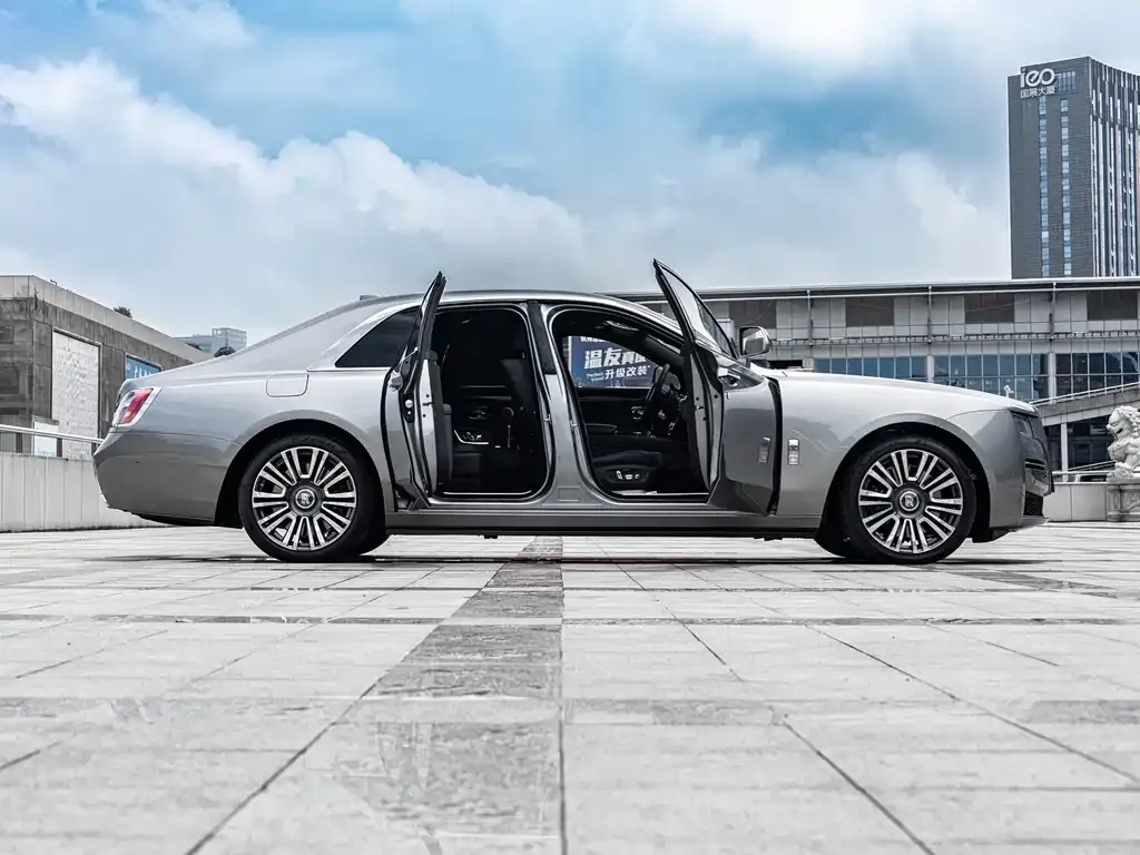 Rolls-Royce Ghost 2023 из CN, фото 4