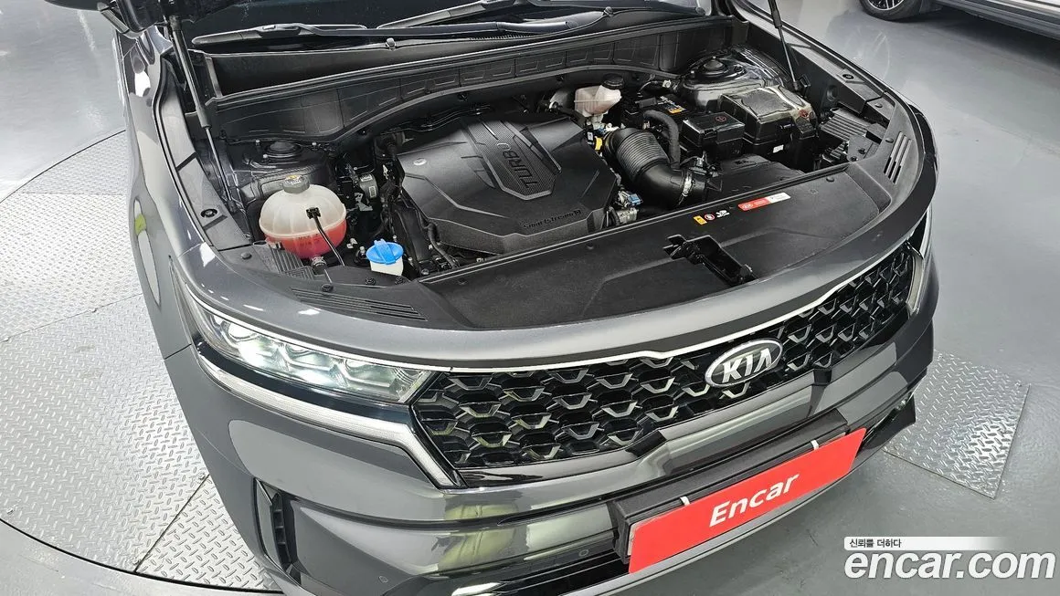 Kia Sorento — фото 6
