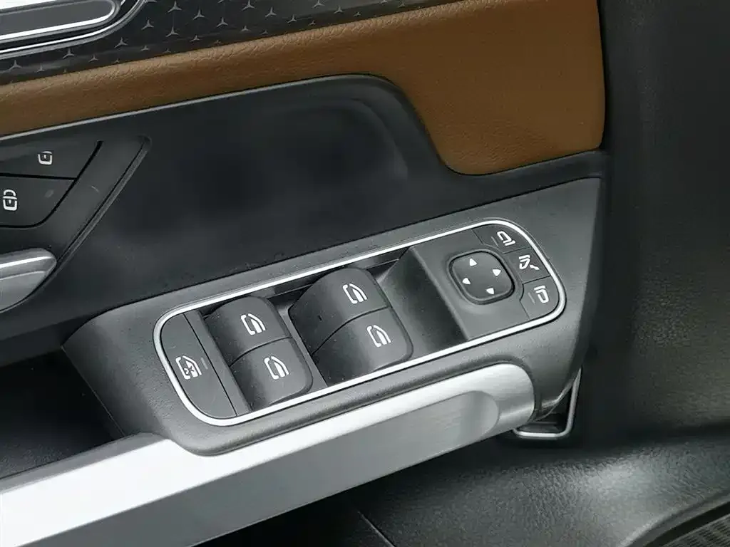 Mercedes-Benz GLB 2025 из CN, фото 9
