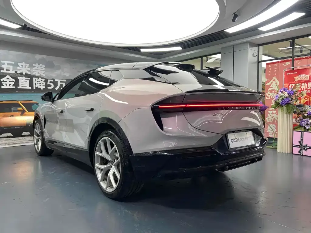 Lotus Eletre 2023 из CN, фото 6