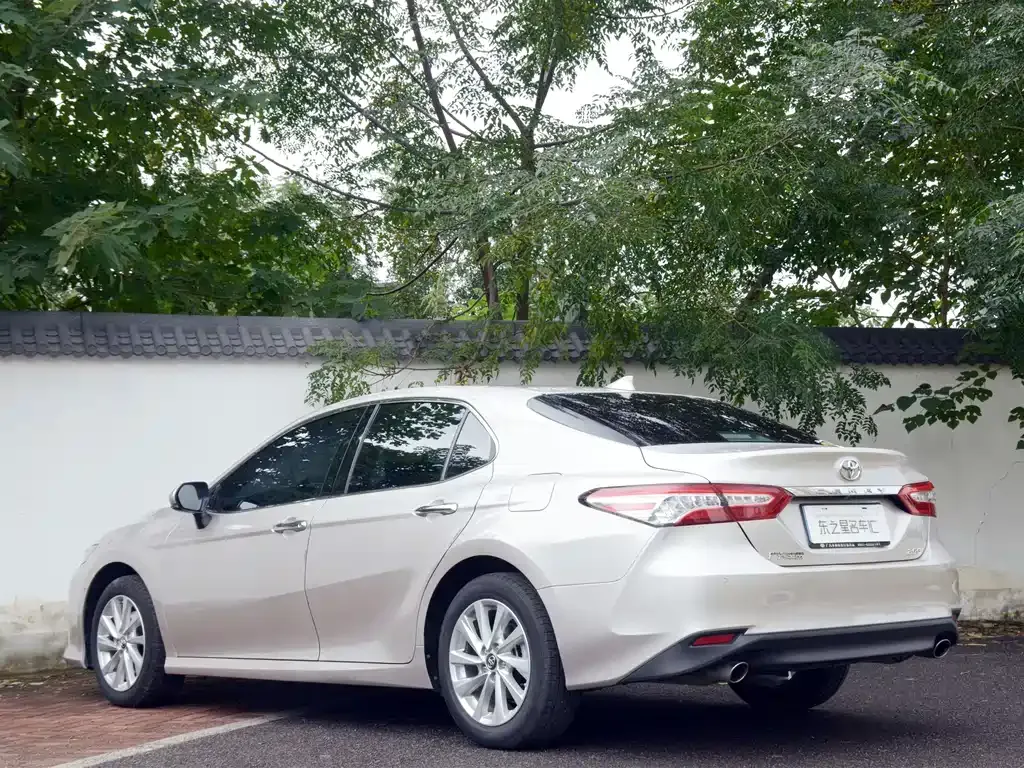 Toyota Camry 2022 из CN, фото 8