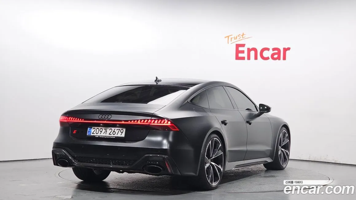 Audi RS7 2023 из KR, фото 2