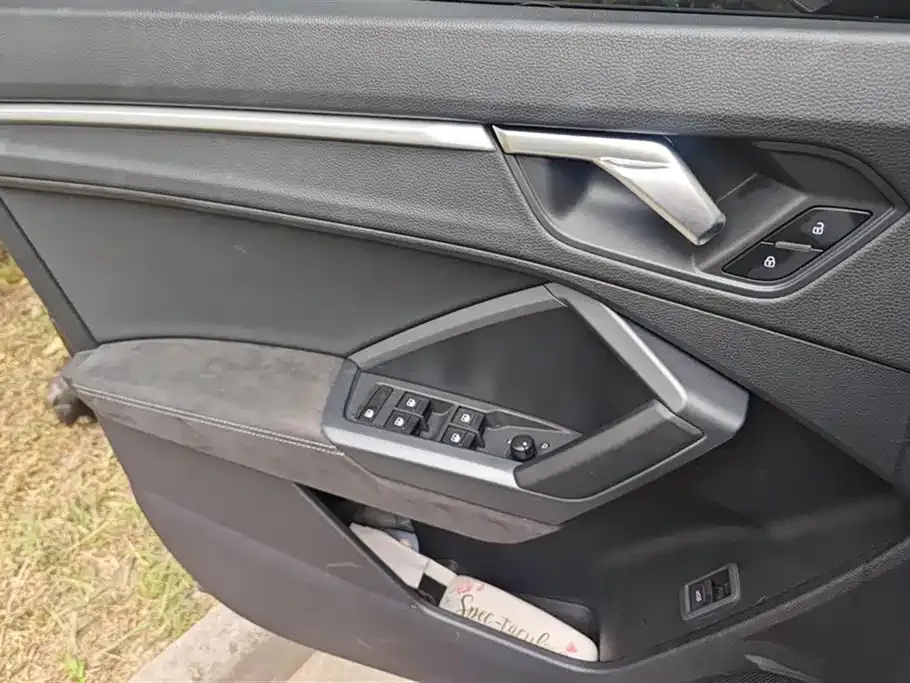 Audi Q3 Sportback — фото 7