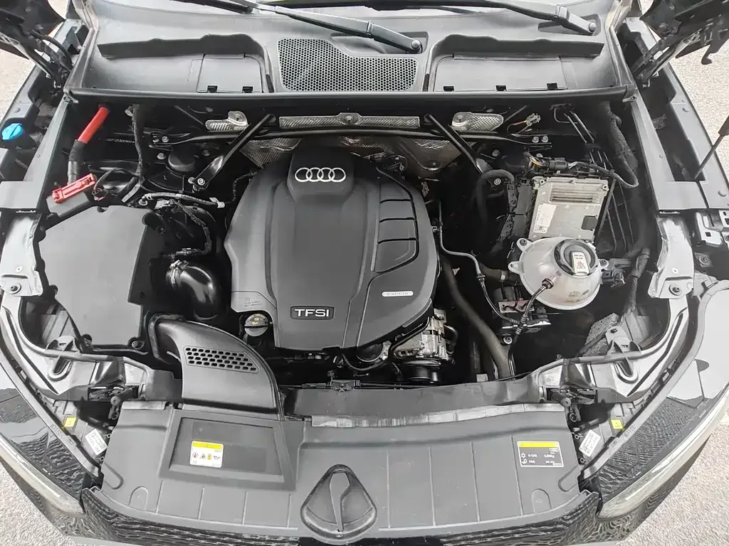 Audi Q5L 2022 из CN, фото 9