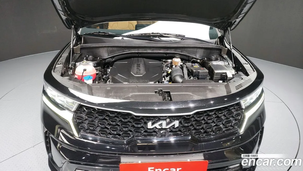 Kia Sorento — фото 6