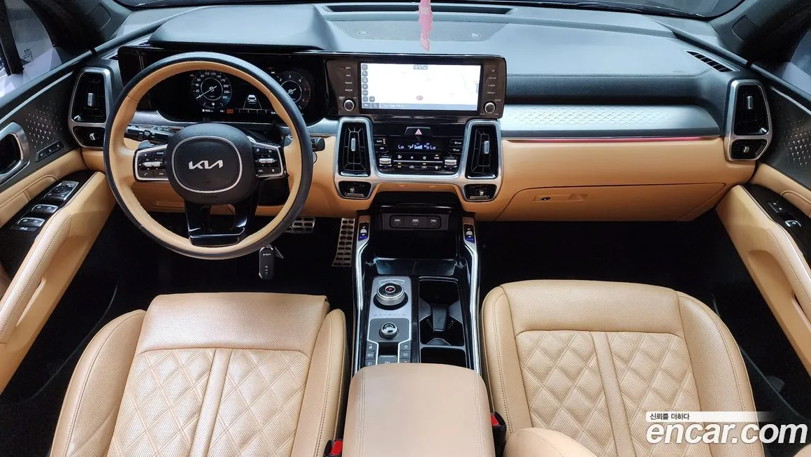 Kia Sorento — фото 7