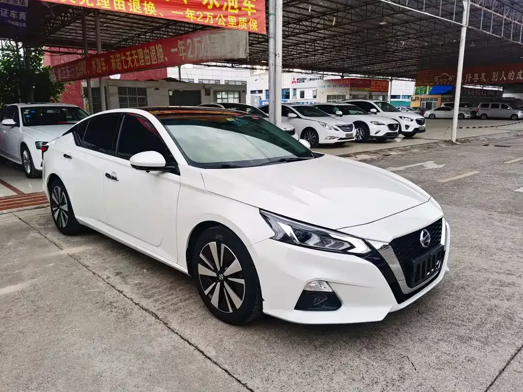 Nissan Teana 2022 из CN, фото 3