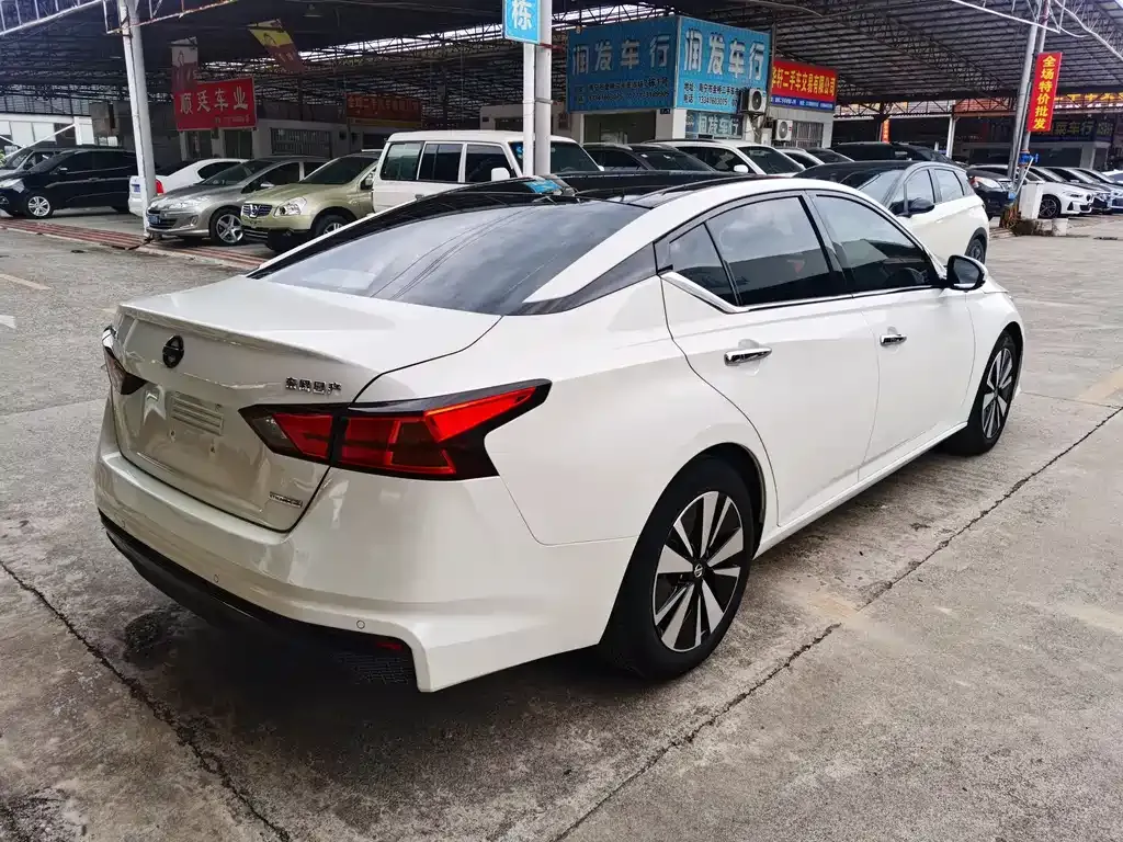Nissan Teana 2022 из CN, фото 6