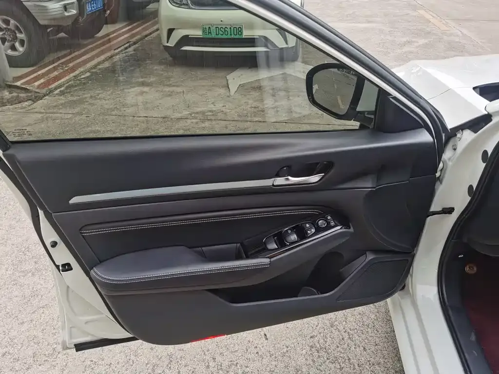 Nissan Teana 2022 из CN, фото 8